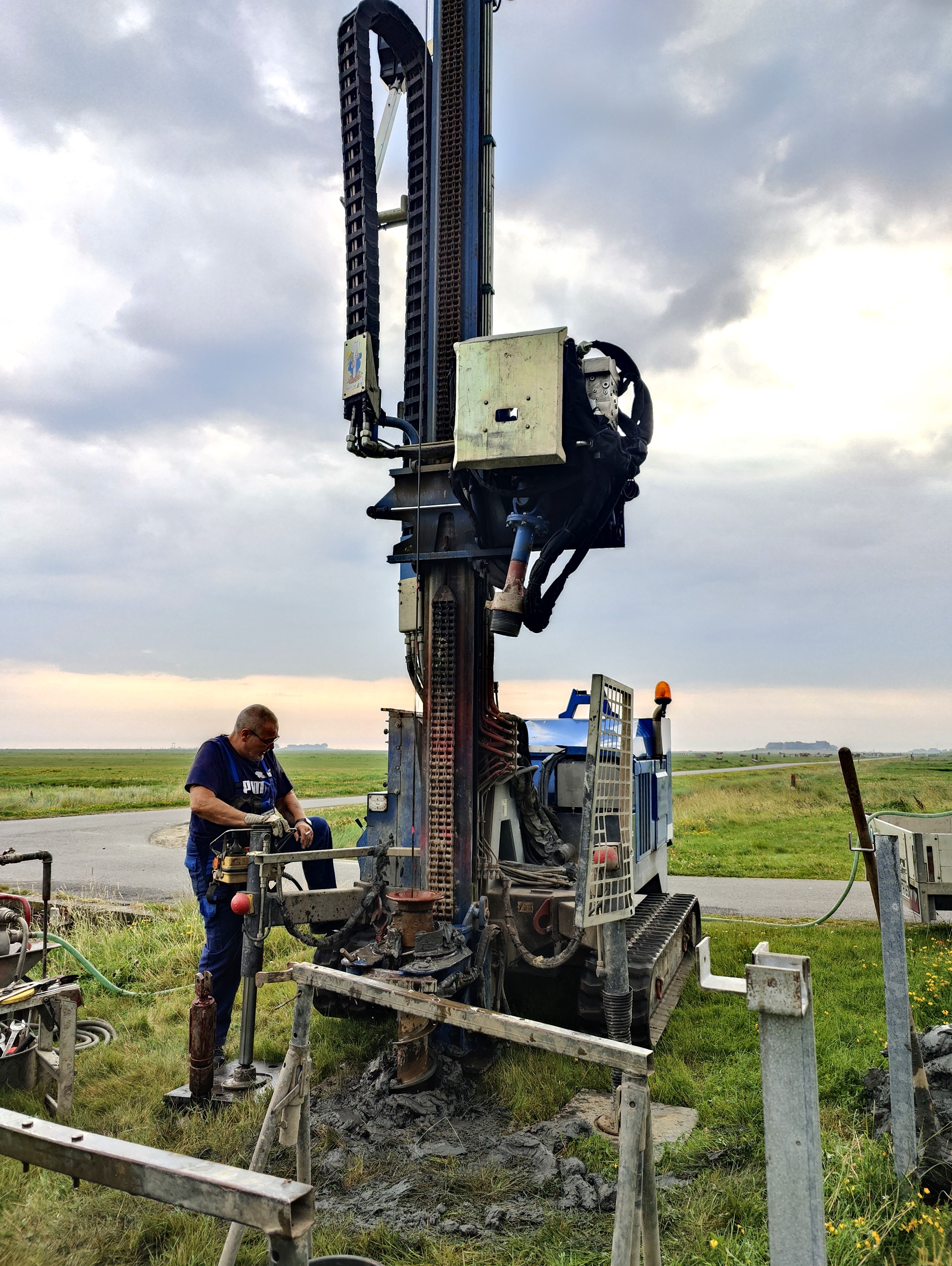 Subsoil exploration on Hallig Hooge