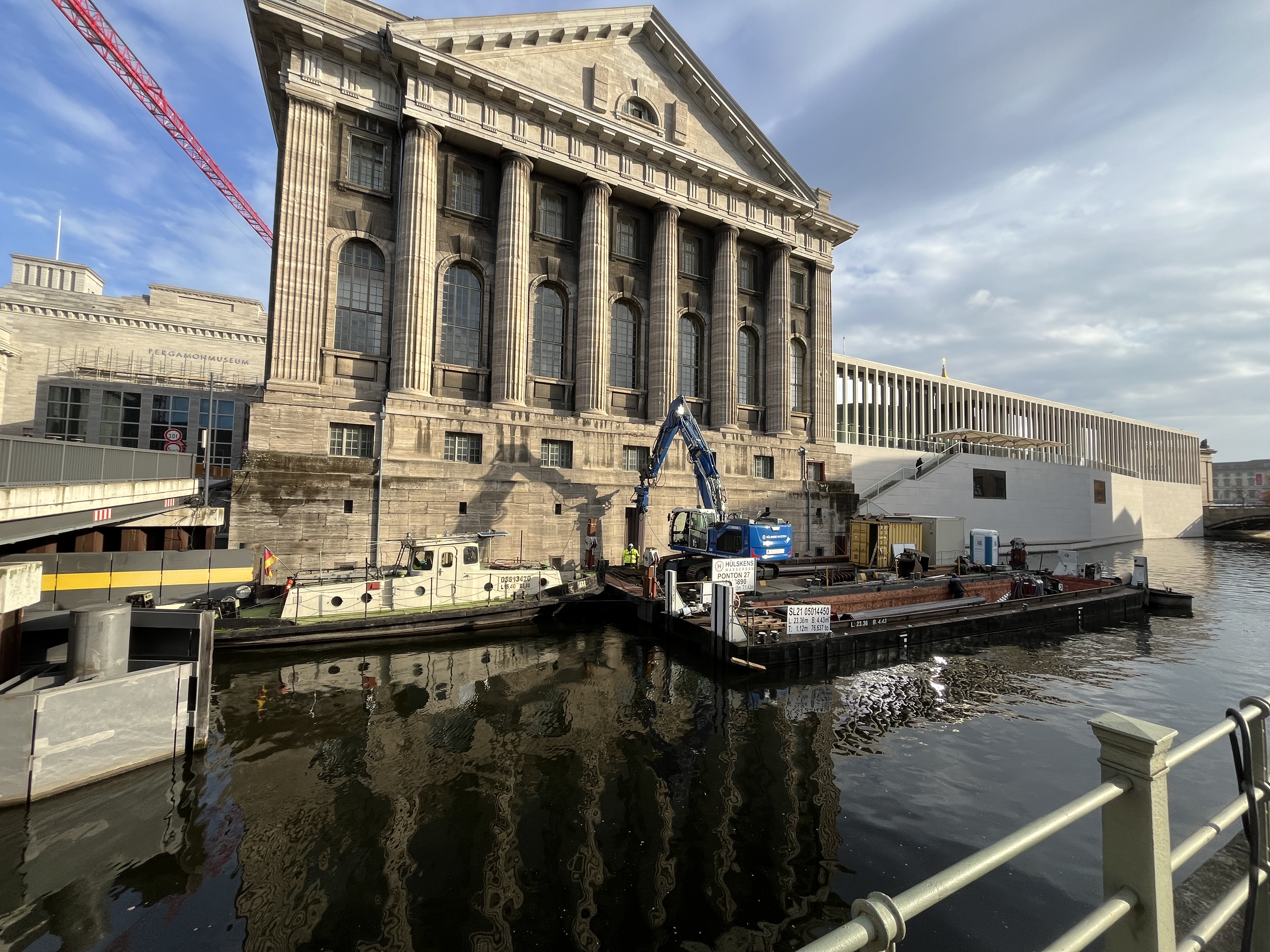 Underpinning of the existing foundations of the Pergamonmuseum Berlin